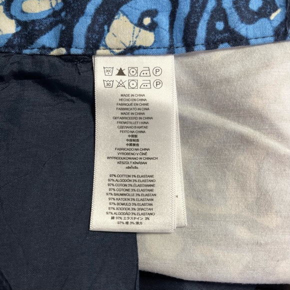 EUC MICHAEL KORS Blue Paisley Print Shorts Size 0 - Picture 7 of 11